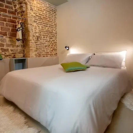 Ivy, Canal View Appartement *